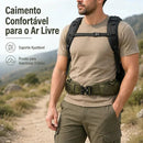 Cinto tático acolchoado ajustável com sistema MOLLE, visto de frente sobre fundo branco. Interior com almofada respirável e fivela de metal de liberação rápida, indicado para atividades militares, airsoft e aventura ao ar livre.