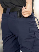 Calça cargo masculina tática de tecido ripstop em poliéster com múltiplos bolsos com zíper na lateral e coxa, corte reto e passante largo para cinto tático, disponível em várias opções de tamanho do P ao EGG, ideal para uso urbano e ao ar livre.